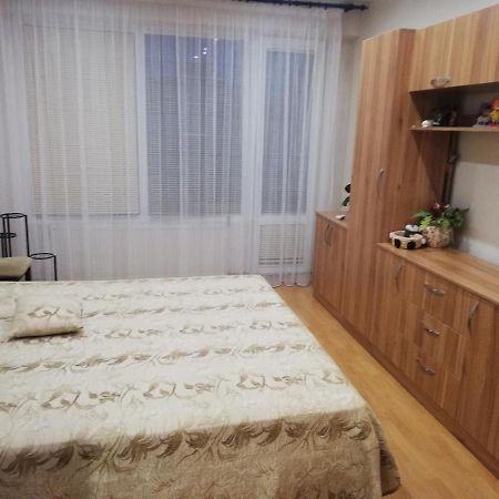 Хоум Вт เวลีคอเทอร์โนโว ภายนอก รูปภาพ